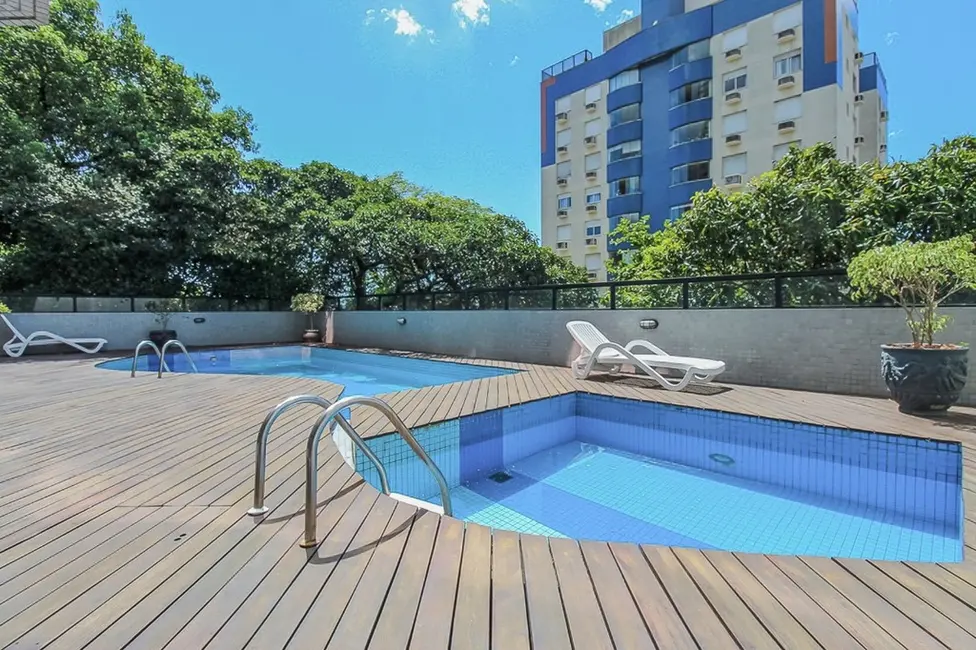 Apartamento com 3 quartos à venda, 170m2 em Moinhos de Vento, Porto Alegre - RS - imagem 8 Foto 8 de Apartamento com 3 quartos à venda, 170m2 em Moinhos de Vento, Porto Alegre - RS