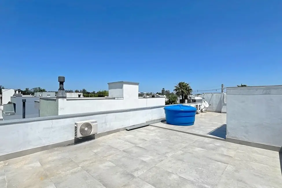 Foto 5 de Casa com 2 quartos à venda, 170m2 em Hípica, Porto Alegre - RS