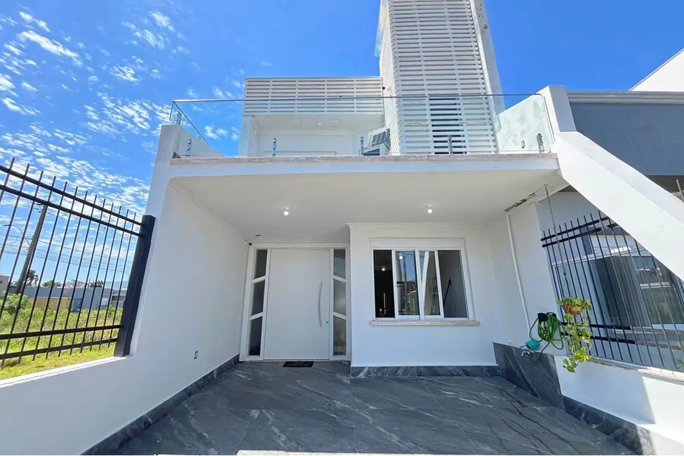 Foto 1 de Casa com 2 quartos à venda, 170m2 em Hípica, Porto Alegre - RS