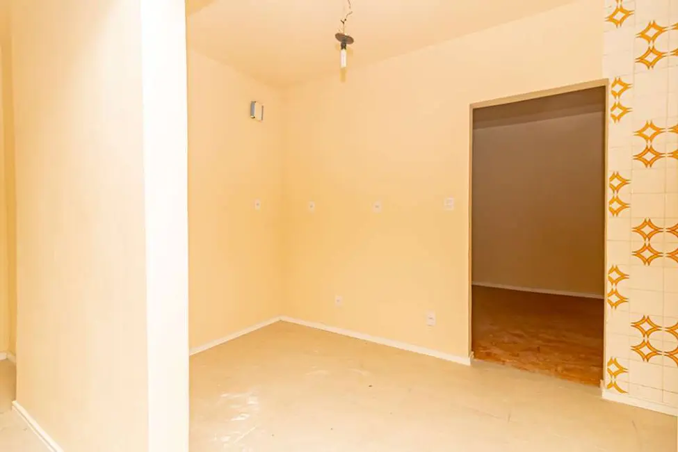 Foto 7 de Apartamento com 2 quartos à venda, 78m2 em Santana, Porto Alegre - RS