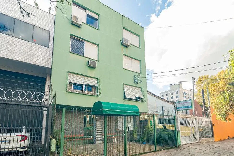 Foto 1 de Apartamento com 2 quartos à venda, 78m2 em Santana, Porto Alegre - RS