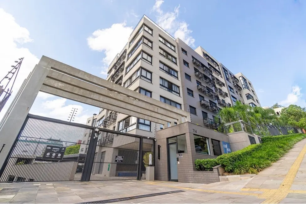 Apartamento com 3 quartos à venda, 101m2 em Menino Deus, Porto Alegre - RS - imagem 1 Foto 1 de Apartamento com 3 quartos à venda, 101m2 em Menino Deus, Porto Alegre - RS