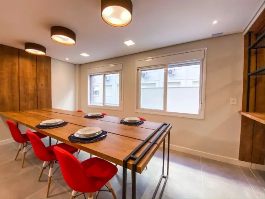 Apartamento com 2 quartos à venda, 66m2 em Menino Deus, Porto Alegre - RS - imagem 5 Foto 5 de Apartamento com 2 quartos à venda, 66m2 em Menino Deus, Porto Alegre - RS