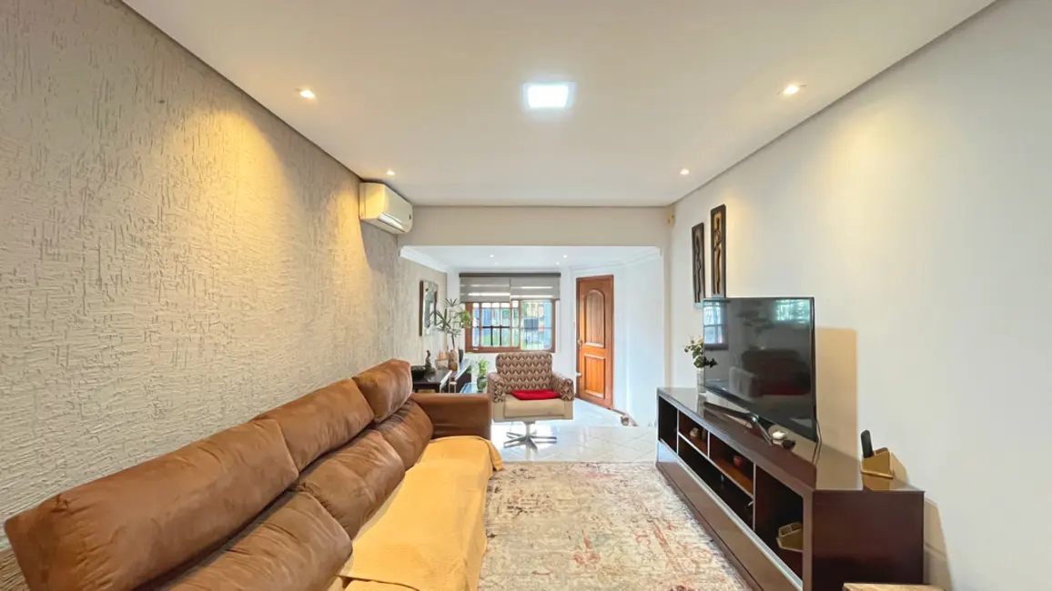 Foto 9 de Casa com 3 quartos à venda, 156m2 em Vila Nova, Porto Alegre - RS