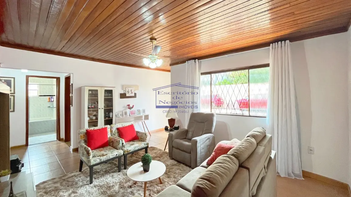 Foto 2 de Casa com 2 quartos à venda, 110m2 em Vila Nova, Porto Alegre - RS
