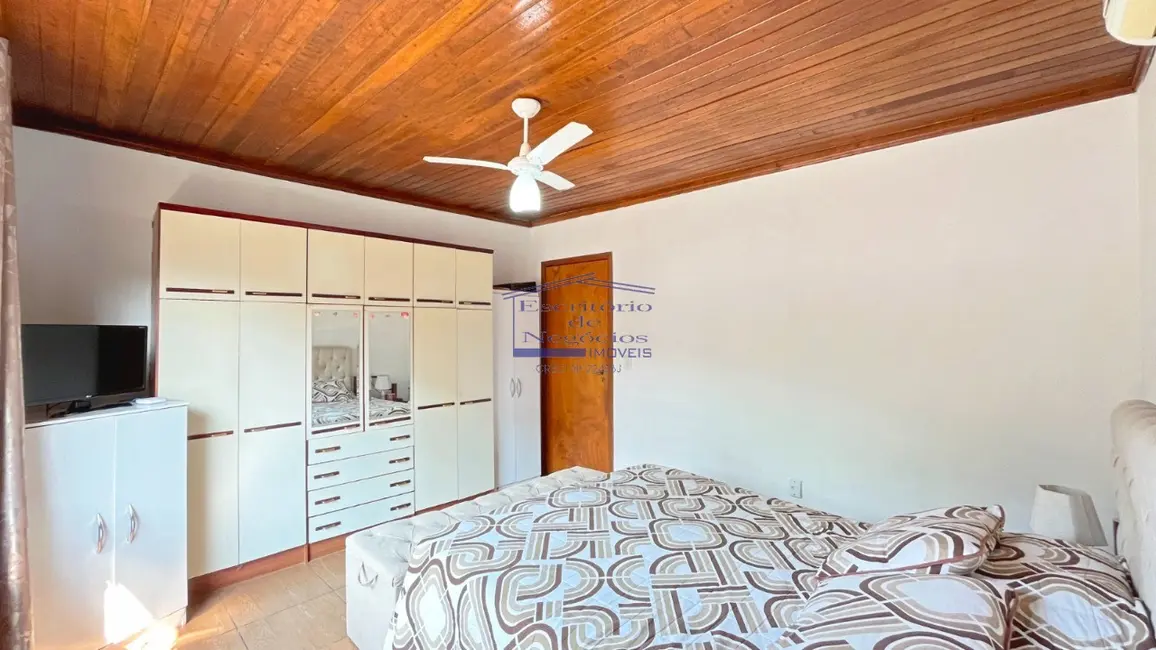 Foto 9 de Casa com 2 quartos à venda, 110m2 em Vila Nova, Porto Alegre - RS