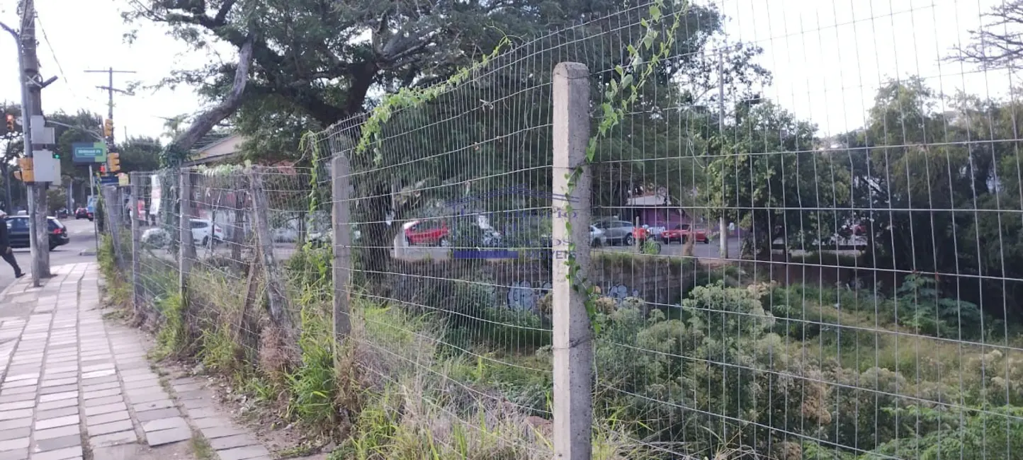 Foto 4 de Terreno / Lote à venda, 664m2 em Cavalhada, Porto Alegre - RS