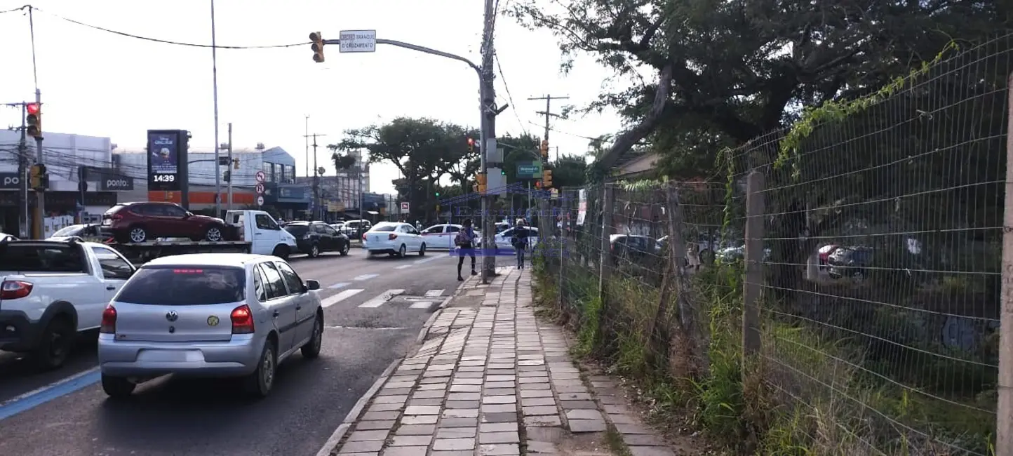 Foto 3 de Terreno / Lote à venda, 664m2 em Cavalhada, Porto Alegre - RS