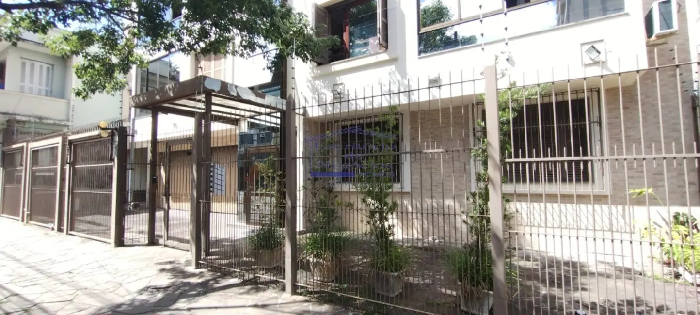 Apartamento com 3 quartos à venda e para alugar, 119m2 em Menino Deus, Porto Alegre - RS - imagem 2 Foto 2 de Apartamento com 3 quartos à venda e para alugar, 119m2 em Menino Deus, Porto Alegre - RS