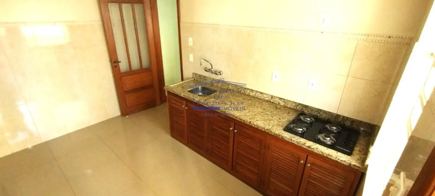 Apartamento com 3 quartos à venda e para alugar, 119m2 em Menino Deus, Porto Alegre - RS - imagem 7 Foto 7 de Apartamento com 3 quartos à venda e para alugar, 119m2 em Menino Deus, Porto Alegre - RS