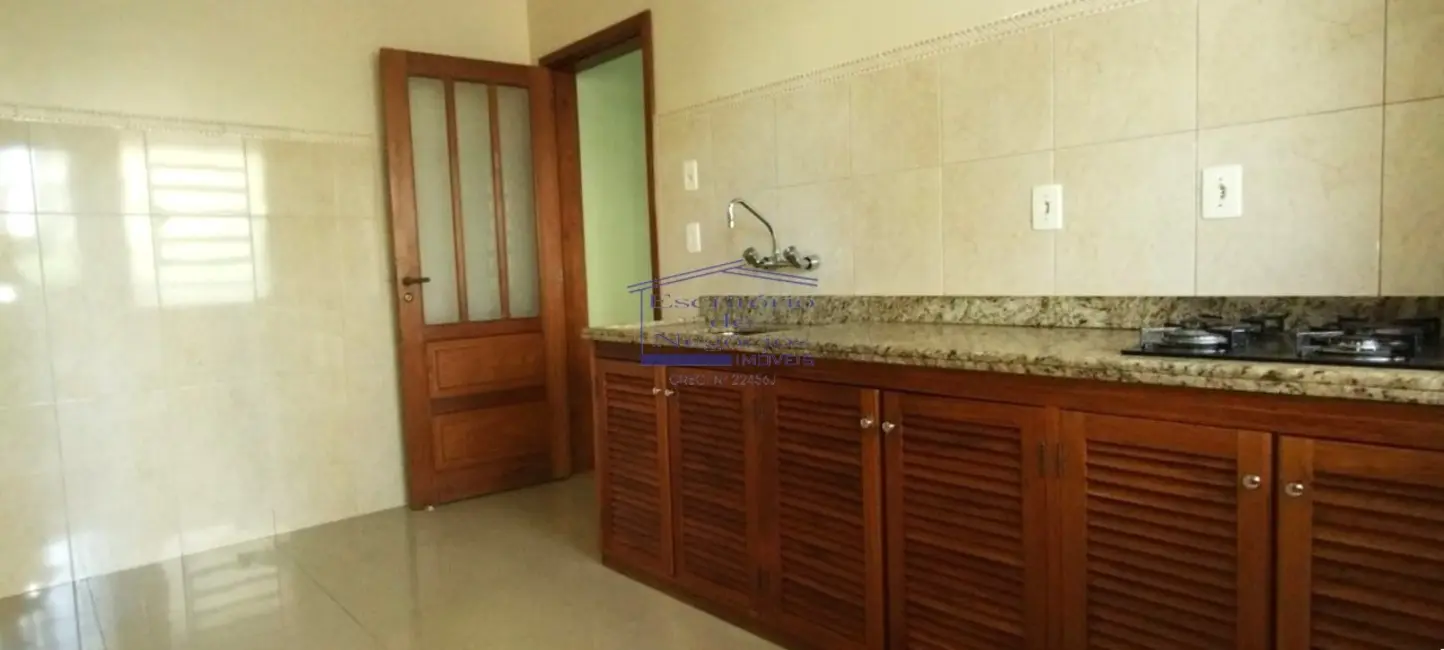 Apartamento com 3 quartos à venda e para alugar, 119m2 em Menino Deus, Porto Alegre - RS - imagem 8 Foto 8 de Apartamento com 3 quartos à venda e para alugar, 119m2 em Menino Deus, Porto Alegre - RS