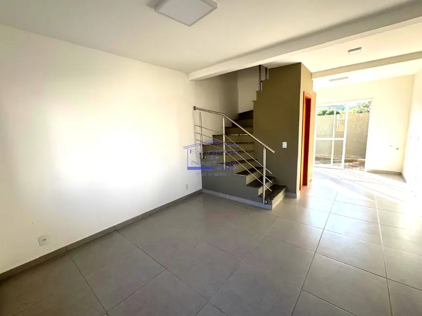 Foto 5 de Casa de Condomínio com 2 quartos para alugar, 58m2 em Vila Nova, Porto Alegre - RS