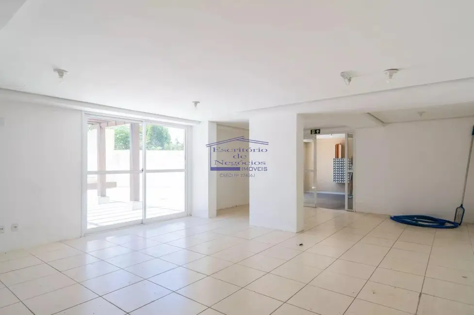 Foto 7 de Apartamento com 3 quartos à venda, 53m2 em Cavalhada, Porto Alegre - RS