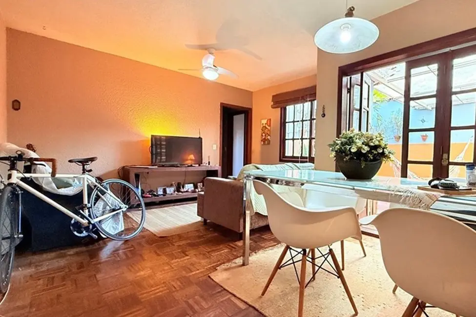 Foto 2 de Apartamento com 3 quartos à venda, 104m2 em Higienópolis, Porto Alegre - RS