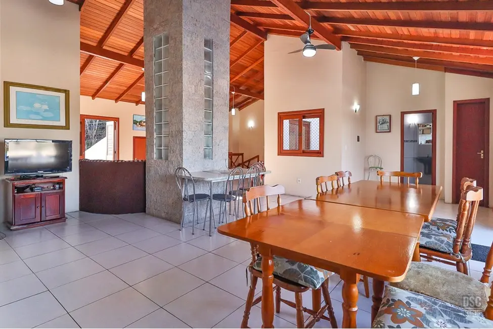 Foto 5 de Casa com 5 quartos à venda, 383m2 em Ipanema, Porto Alegre - RS