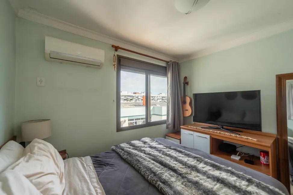 Apartamento com 2 quartos à venda, 65m2 em Menino Deus, Porto Alegre - RS - imagem 3 Foto 3 de Apartamento com 2 quartos à venda, 65m2 em Menino Deus, Porto Alegre - RS