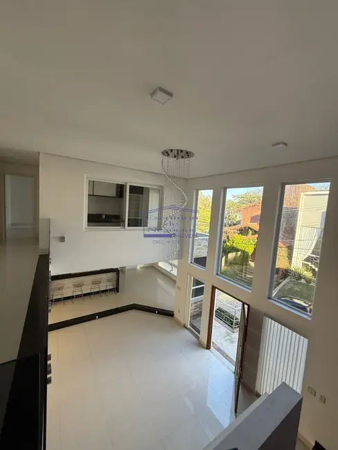 Casa com 3 quartos à venda, 397m2 em Lomba do Pinheiro, Porto Alegre - RS - imagem 3 Foto 3 de Casa com 3 quartos à venda, 397m2 em Lomba do Pinheiro, Porto Alegre - RS