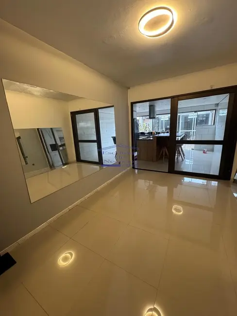 Foto 8 de Casa com 1 quarto à venda, 150m2 em Hípica, Porto Alegre - RS