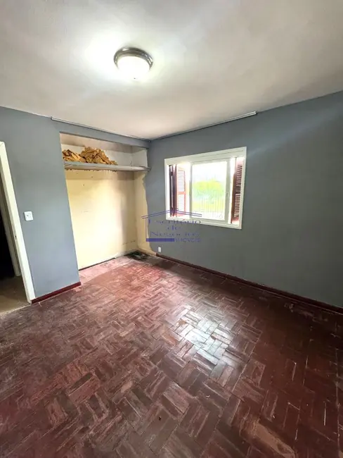 Foto 9 de Casa com 3 quartos para alugar, 80m2 em Porto Alegre - RS