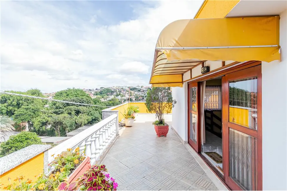 Foto 2 de Apartamento com 2 quartos à venda, 203m2 em Nonoai, Porto Alegre - RS