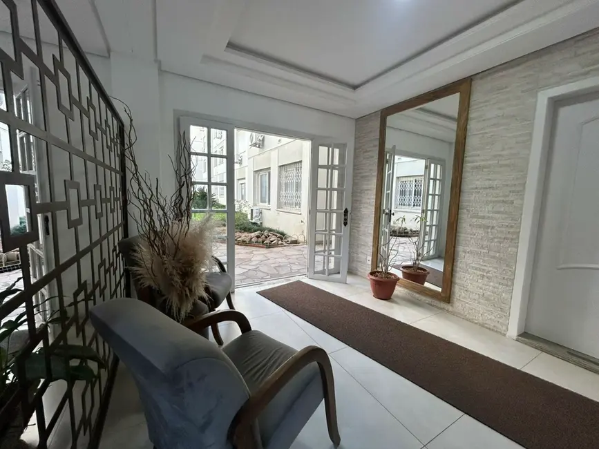 Foto 7 de Apartamento com 2 quartos à venda, 62m2 em Menino Deus, Porto Alegre - RS