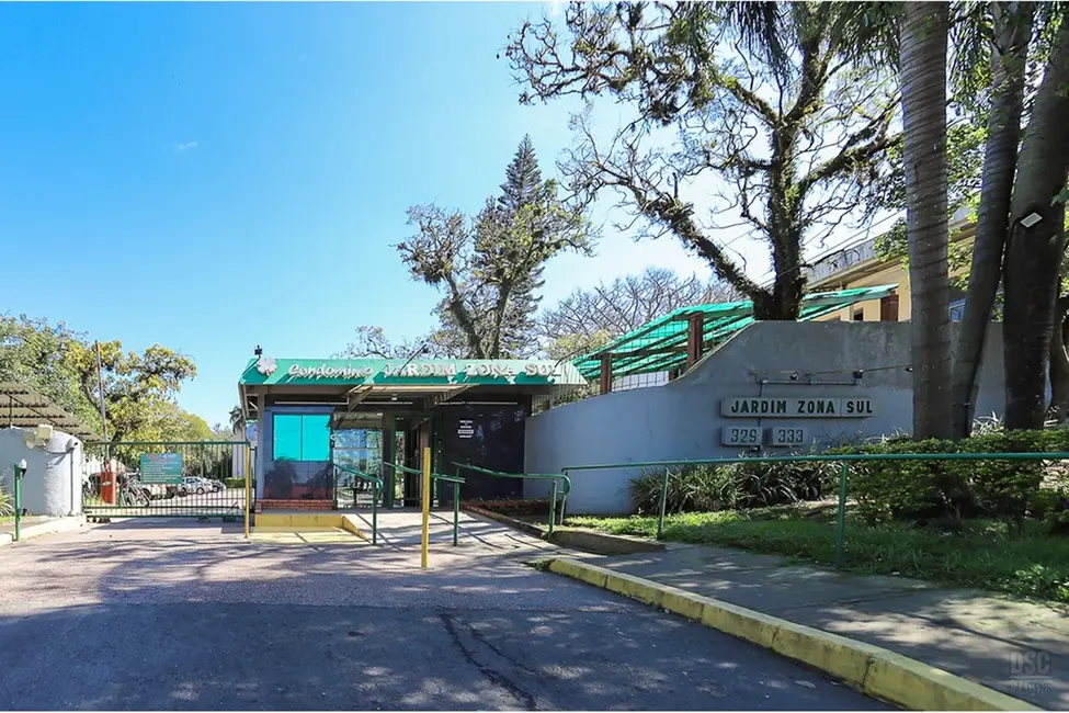 Foto 3 de Apartamento com 3 quartos à venda, 67m2 em Cavalhada, Porto Alegre - RS