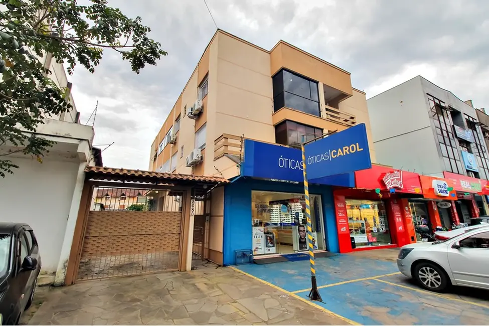 Foto 3 de Apartamento com 2 quartos à venda, 68m2 em Cavalhada, Porto Alegre - RS