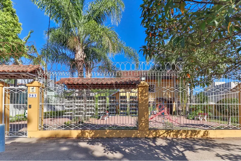 Foto 4 de Casa de Condomínio com 2 quartos à venda, 58m2 em Ipanema, Porto Alegre - RS