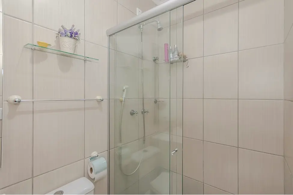 Foto 3 de Casa com 2 quartos à venda, 61m2 em Hípica, Porto Alegre - RS