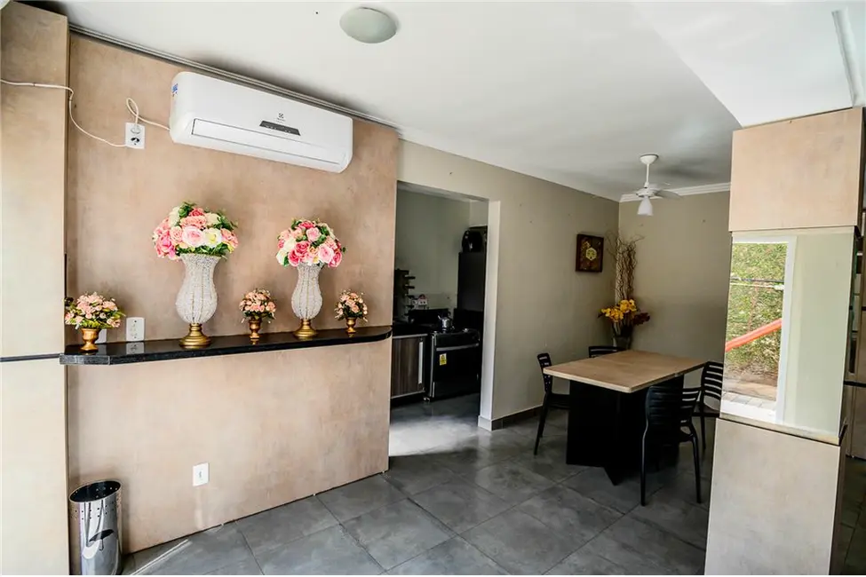 Foto 9 de Apartamento com 3 quartos à venda, 61m2 em Nonoai, Porto Alegre - RS