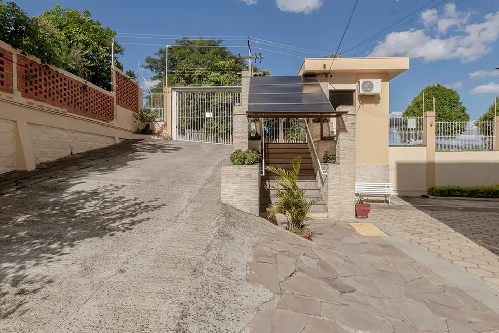 Foto 1 de Apartamento com 2 quartos à venda, 67m2 em Menino Deus, Porto Alegre - RS