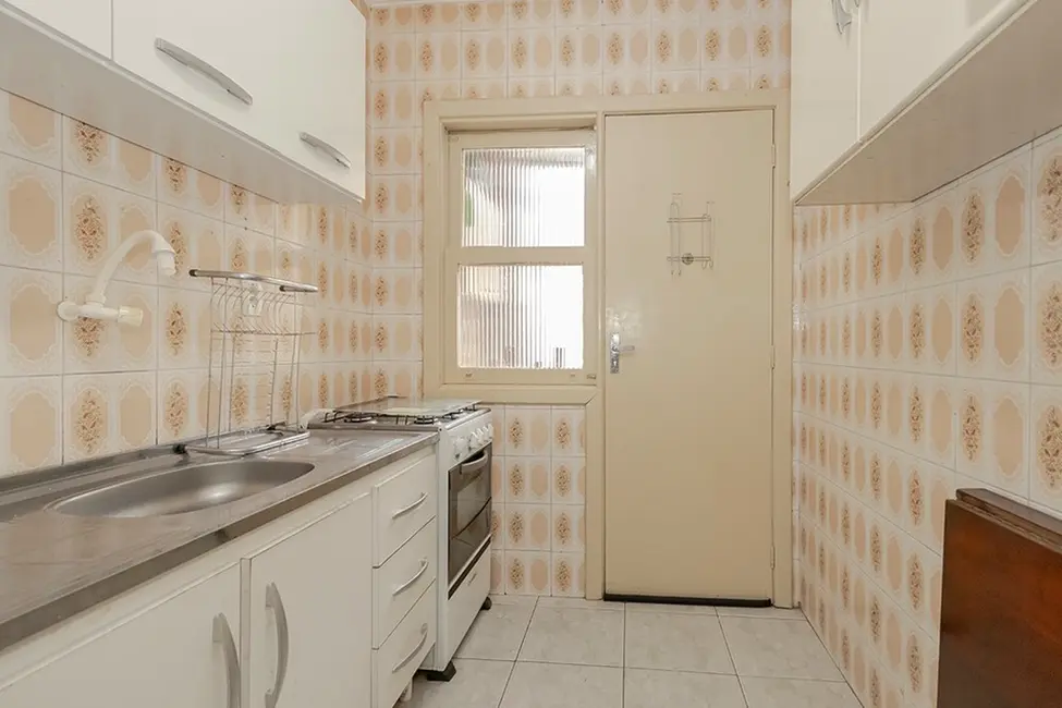 Foto 8 de Apartamento com 2 quartos à venda, 67m2 em Menino Deus, Porto Alegre - RS