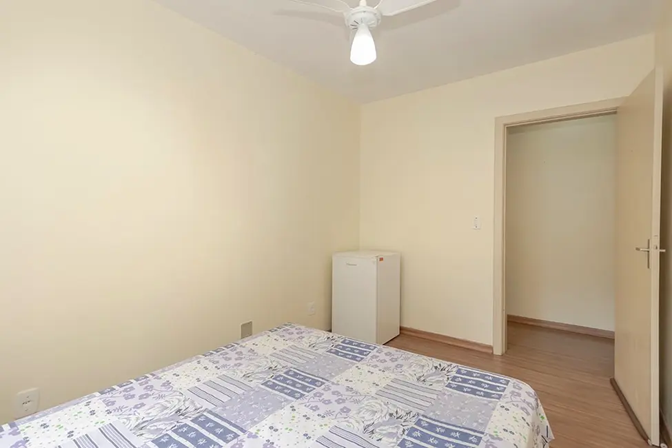 Foto 4 de Apartamento com 2 quartos à venda, 67m2 em Menino Deus, Porto Alegre - RS