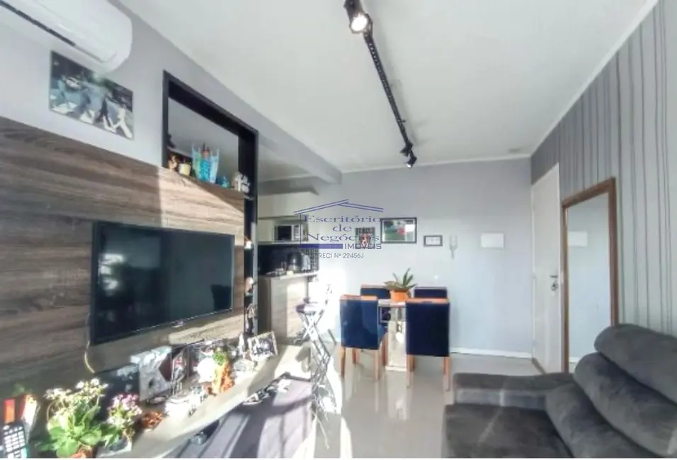 Foto 3 de Apartamento com 2 quartos à venda, 50m2 em Vila Nova, Porto Alegre - RS