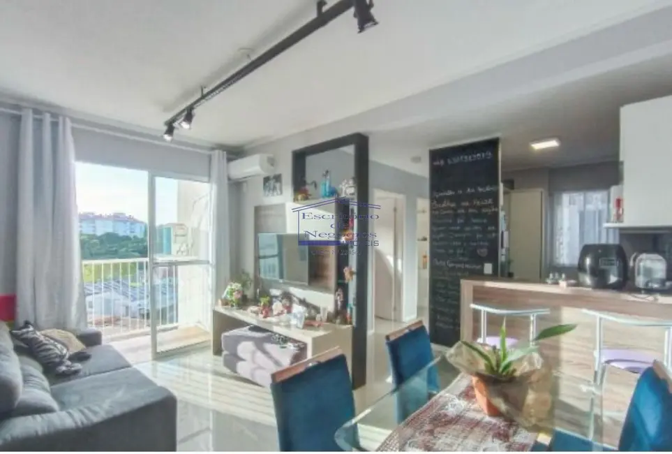 Foto 1 de Apartamento com 2 quartos à venda, 50m2 em Vila Nova, Porto Alegre - RS