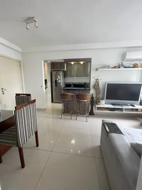 Foto 9 de Apartamento com 3 quartos à venda, 72m2 em Cavalhada, Porto Alegre - RS