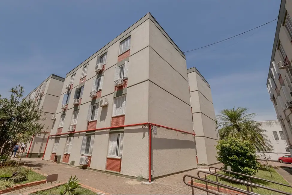 Foto 9 de Apartamento com 2 quartos à venda, 52m2 em Medianeira, Porto Alegre - RS