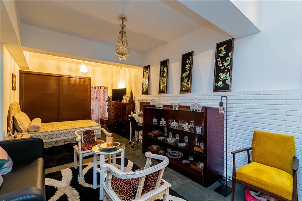 Apartamento com 2 quartos à venda, 110m2 em Independência, Porto Alegre - RS - imagem 9 Foto 9 de Apartamento com 2 quartos à venda, 110m2 em Independência, Porto Alegre - RS