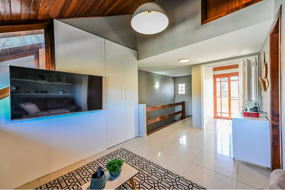 Foto 3 de Casa de Condomínio com 3 quartos à venda, 154m2 em Tristeza, Porto Alegre - RS