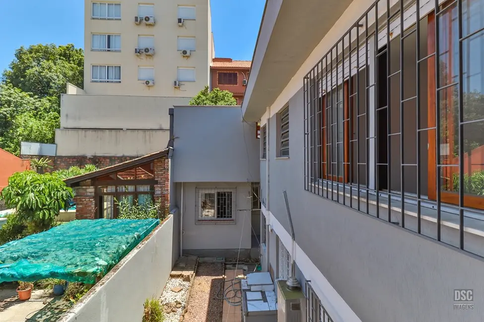 Foto 6 de Casa com 7 quartos à venda, 330m2 em Vila Ipiranga, Porto Alegre - RS