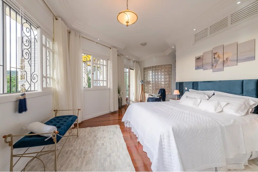 Foto 2 de Casa com 4 quartos à venda, 607m2 em Ipanema, Porto Alegre - RS