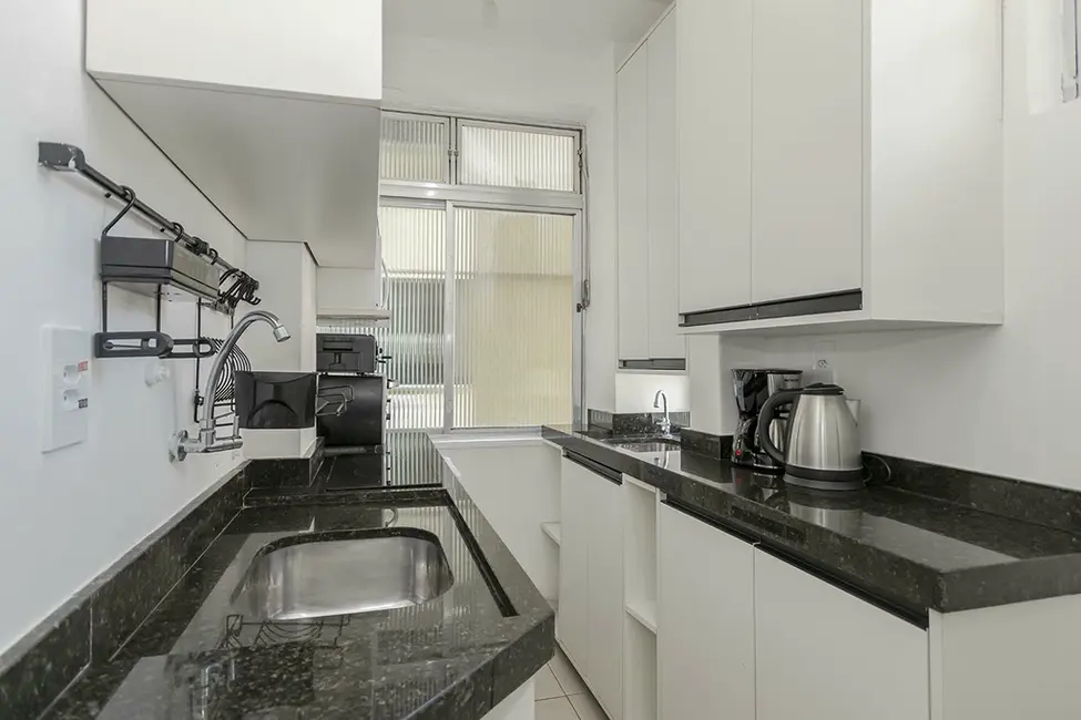 Apartamento com 2 quartos à venda, 45m2 em Centro Histórico, Porto Alegre - RS - imagem 9 Foto 9 de Apartamento com 2 quartos à venda, 45m2 em Centro Histórico, Porto Alegre - RS