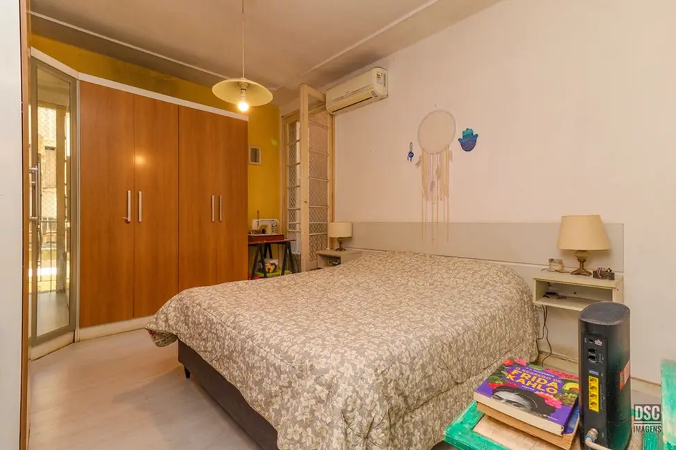 Apartamento com 3 quartos à venda, 84m2 em Centro Histórico, Porto Alegre - RS - imagem 2 Foto 2 de Apartamento com 3 quartos à venda, 84m2 em Centro Histórico, Porto Alegre - RS