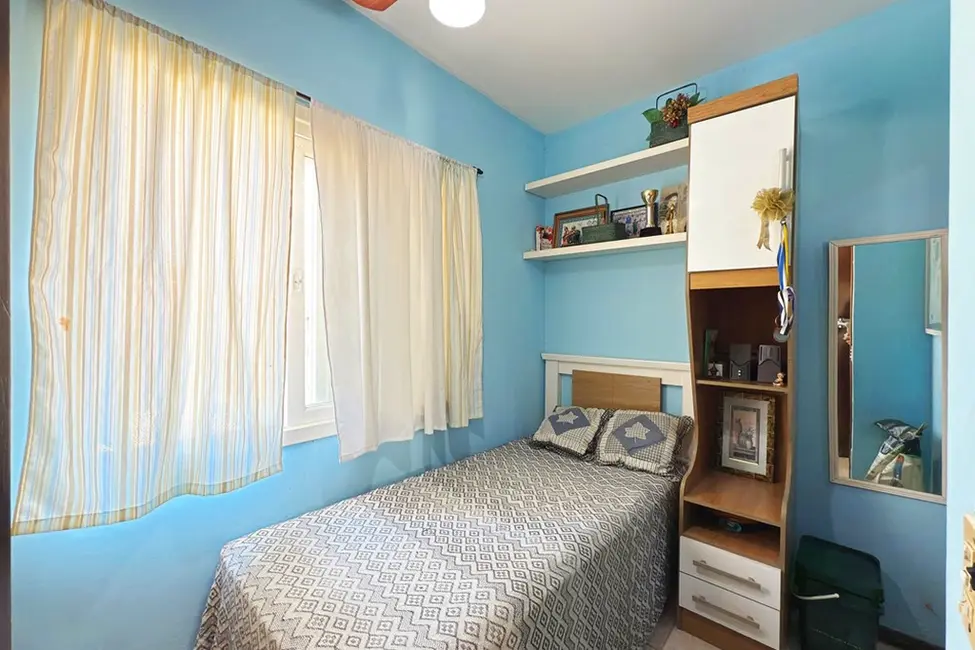 Foto 7 de Casa com 4 quartos à venda, 280m2 em Ipanema, Porto Alegre - RS