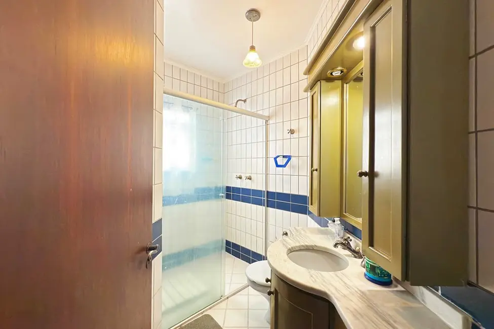 Foto 3 de Casa com 4 quartos à venda, 280m2 em Ipanema, Porto Alegre - RS