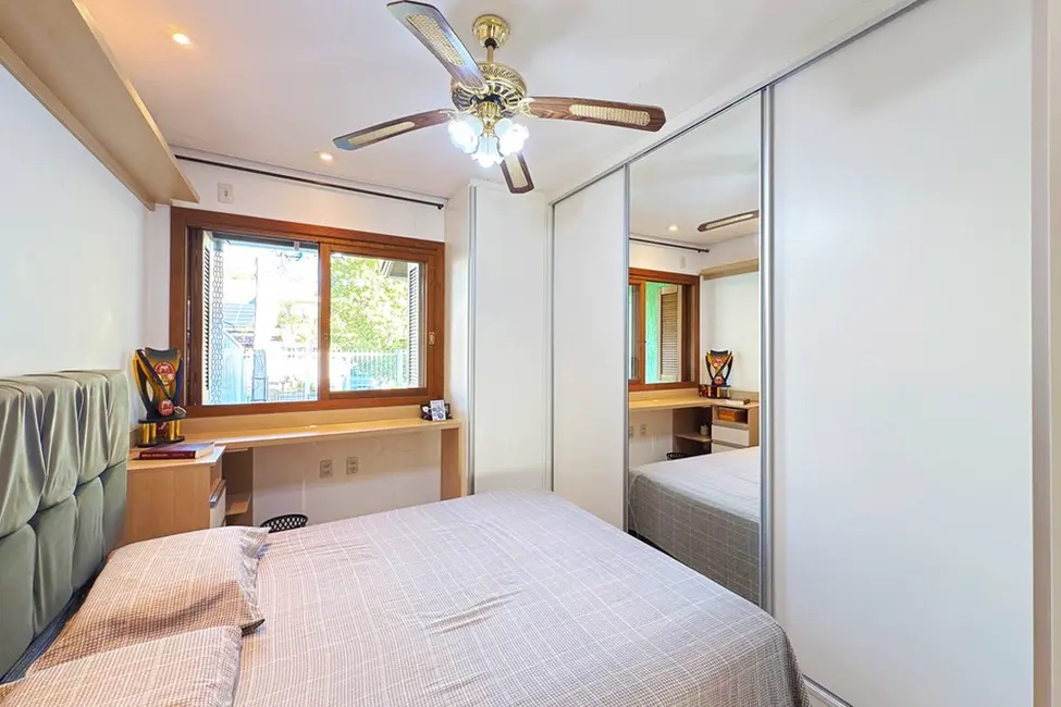 Foto 9 de Casa com 2 quartos à venda, 63m2 em Hípica, Porto Alegre - RS