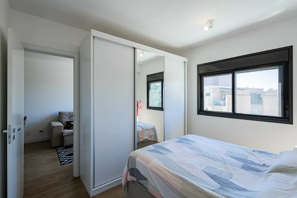 Foto 2 de Apartamento com 1 quarto à venda, 41m2 em Santana, Porto Alegre - RS