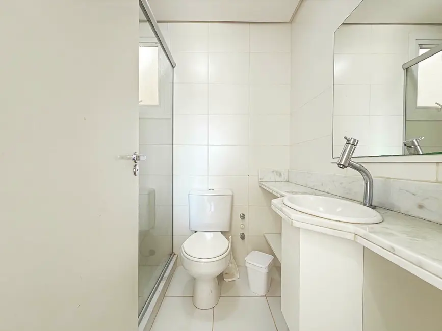 Foto 2 de Apartamento com 2 quartos à venda, 63m2 em Santana, Porto Alegre - RS