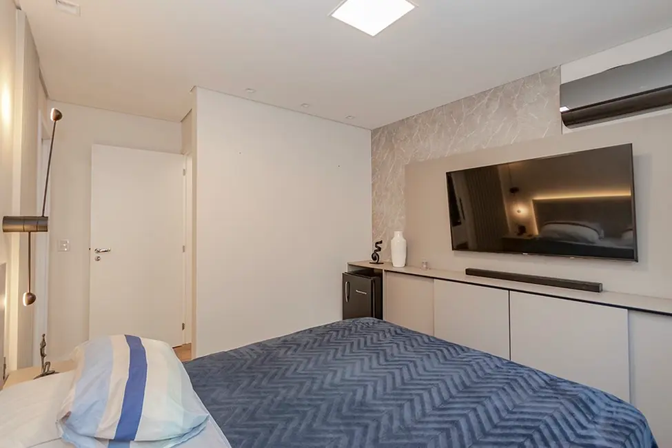 Foto 8 de Apartamento com 3 quartos à venda, 180m2 em Menino Deus, Porto Alegre - RS