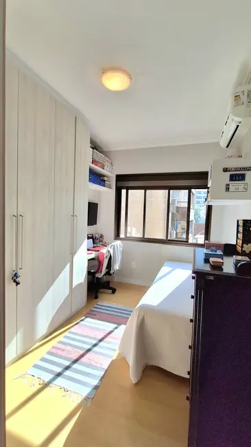 Foto 8 de Apartamento com 2 quartos à venda, 90m2 em Petrópolis, Porto Alegre - RS